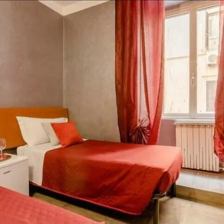 Unique Affittacamere 3*