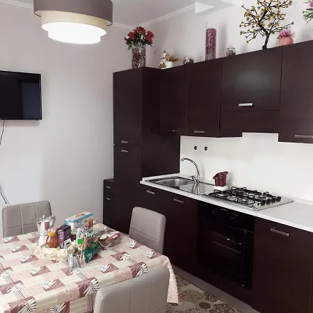 Unique Affittacamere 3*